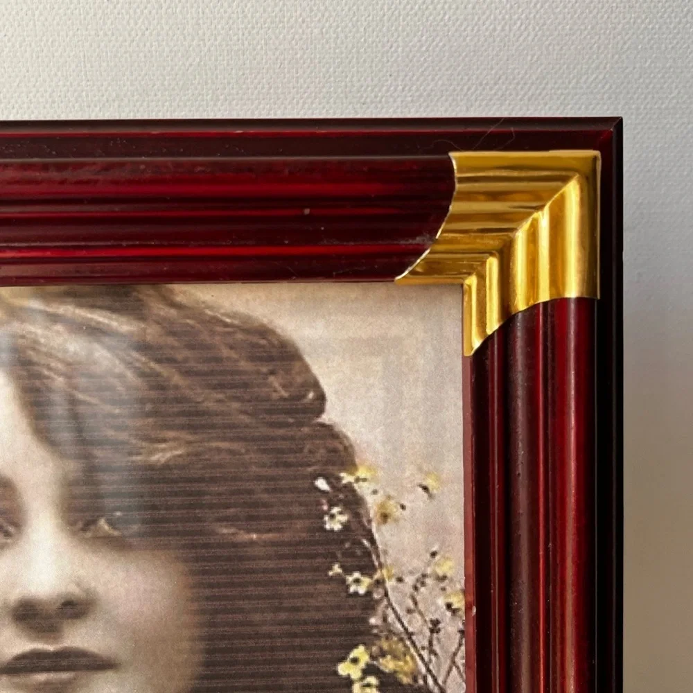 Elegant Burgundy and Gold Photo Frame vintage for 5”c7” photo